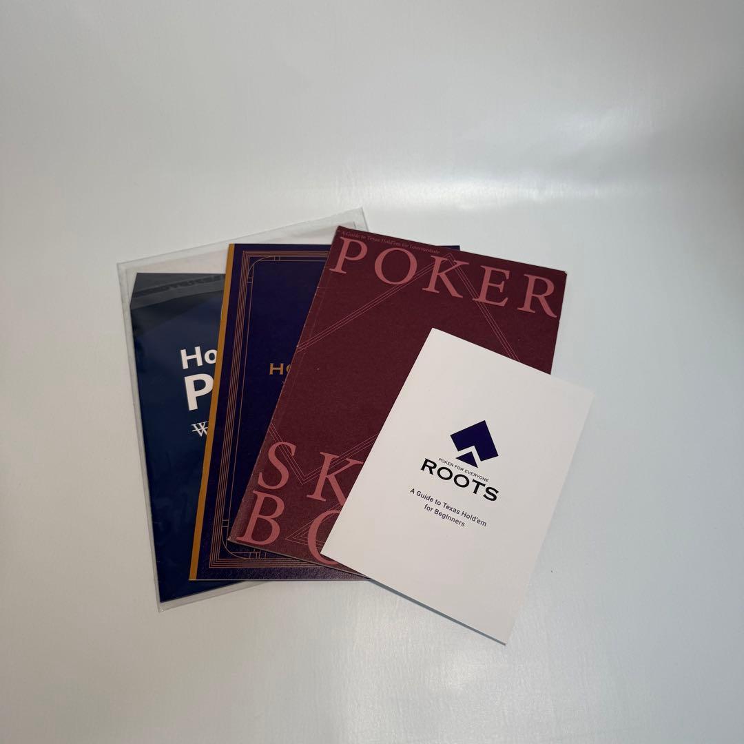 【世界のヨコサワ】ポーカーセット アルミケース ROOTSカードプロテクター付き