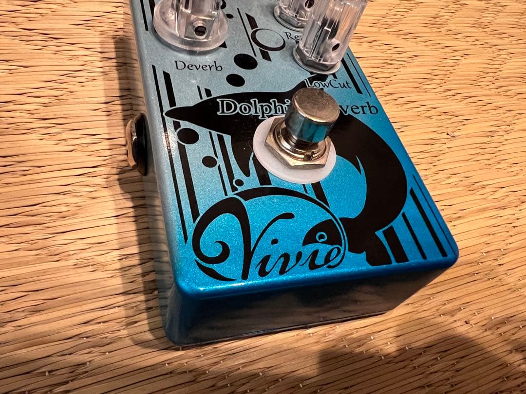 Vivie ( ビビー )DolphinDeverbギターエフェクター