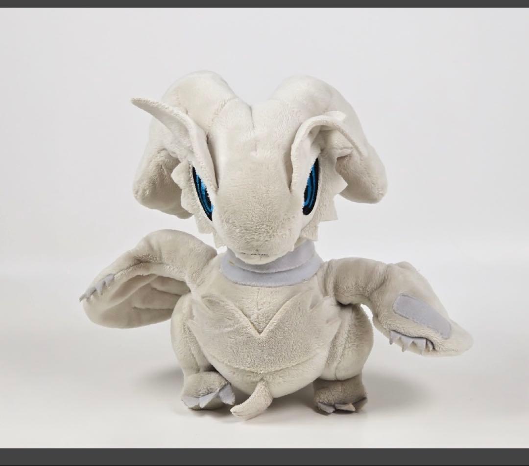 ポケドール　レシラムドール　ぬいぐるみ