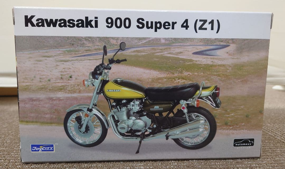 アオシマ Kawasaki 900 Super4 (Z1)