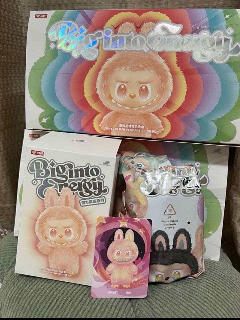 LABUBU ラブブ LOYALTY ー HAPPINESS - LOVE