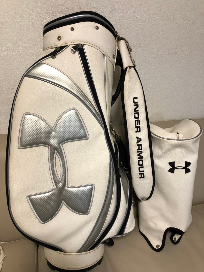 【送料込み】廃盤希少品UNDER ARMOUR キャディバッグ ホワイト 9型