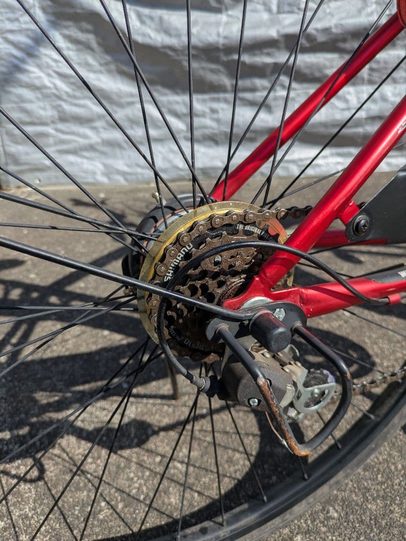 MARUISHIレッド シティサイクル 27インチ 6段変速 バスケット付き