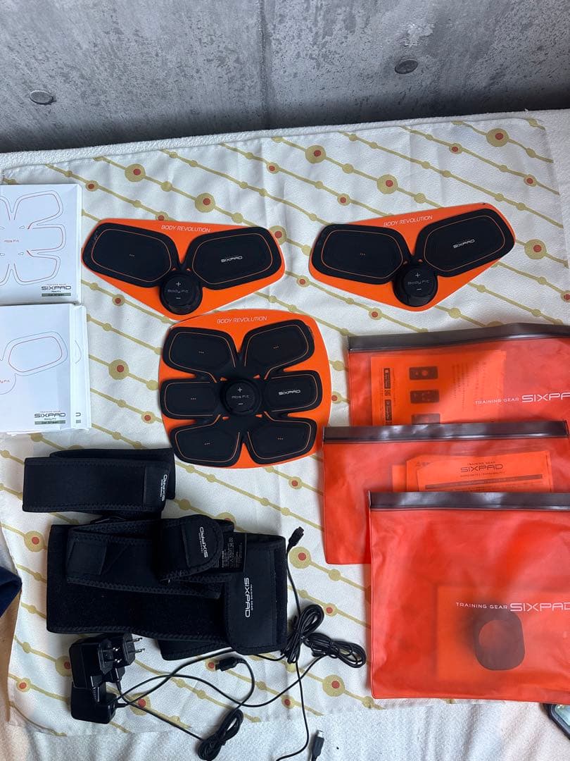 [必須]冬場の代謝サポ純正品シックスパッドabs fit2 bodyfit2x2