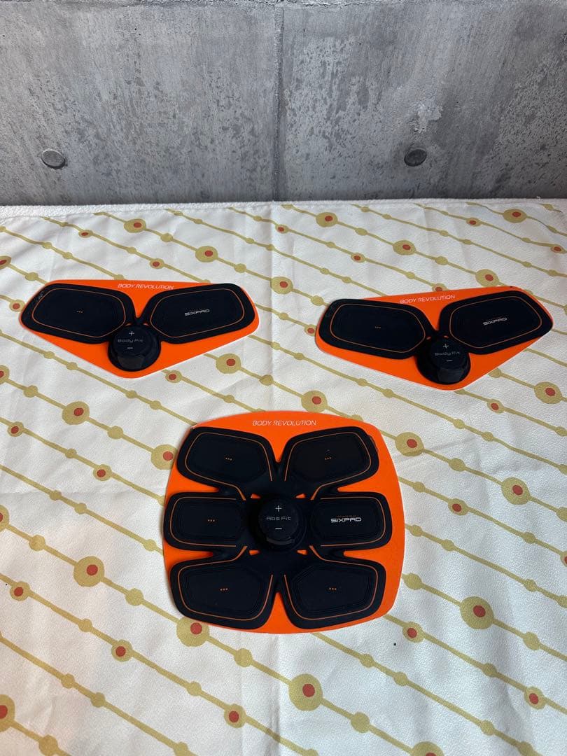 [必須]冬場の代謝サポ純正品シックスパッドabs fit2 bodyfit2x2