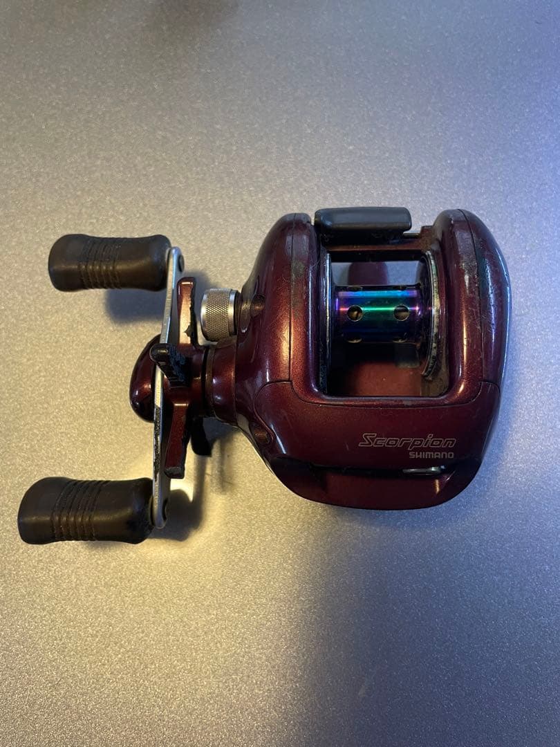 シマノ　バス釣りリール　スコーピオン