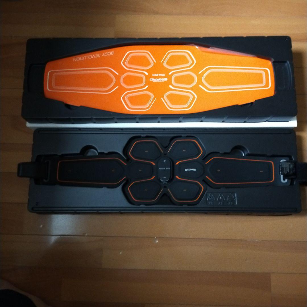 【極上美品】アブズベルト 　SIXPAD