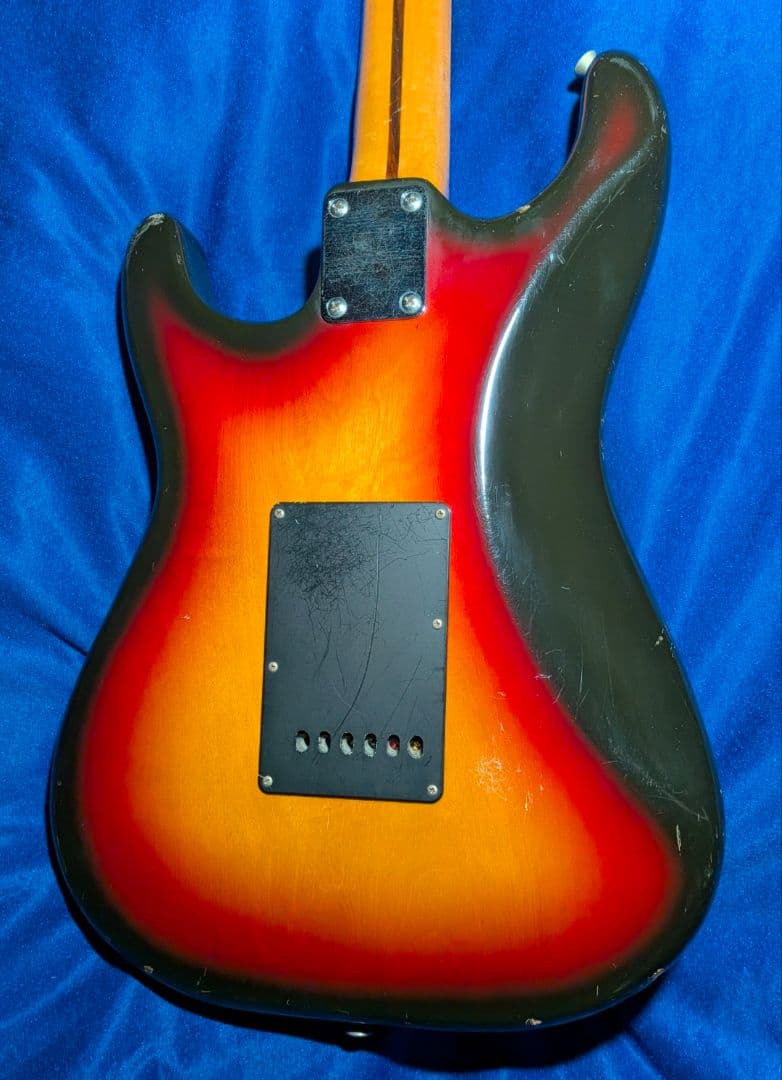 【Guyatone】 Custum ストラトタイプ