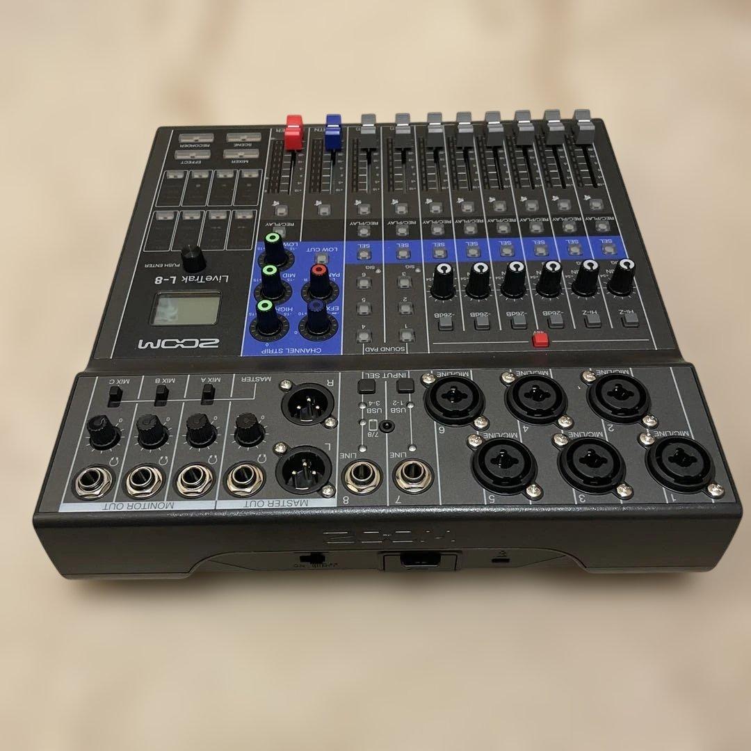 Zoom LiveTrak L-8 デジタルミキサー【純正ケース付き】