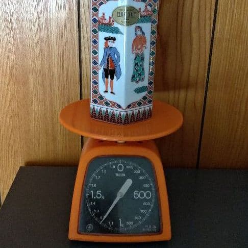 ニッカ　ピュアモルト　有田焼　箱付き