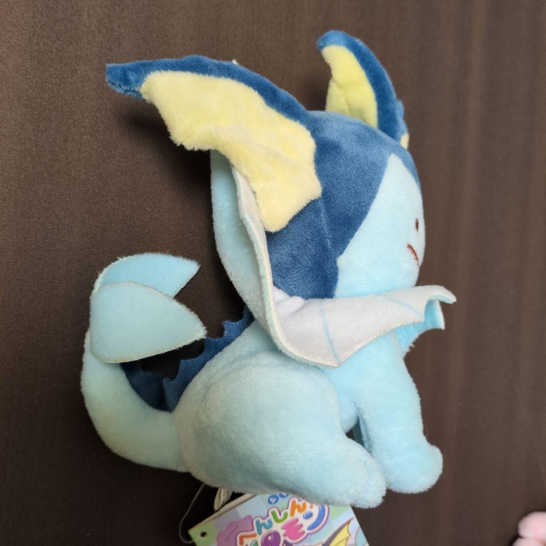 へんしん！メタモン　ぬいぐるみ　ニンフィア　シャワーズ