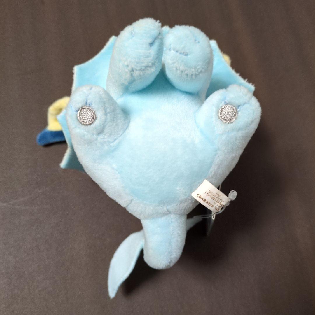 へんしん！メタモン　ぬいぐるみ　ニンフィア　シャワーズ