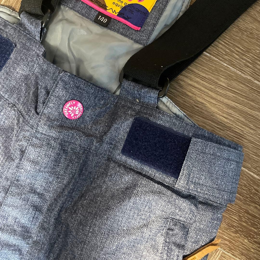 140cm　スキーウェア　スノーボードウェア　女の子