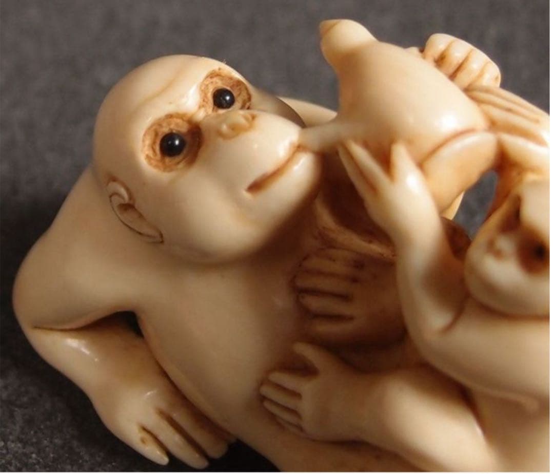 送料無料　コレクター放出　猿親子根付　4.5×3.2×2.5　優品