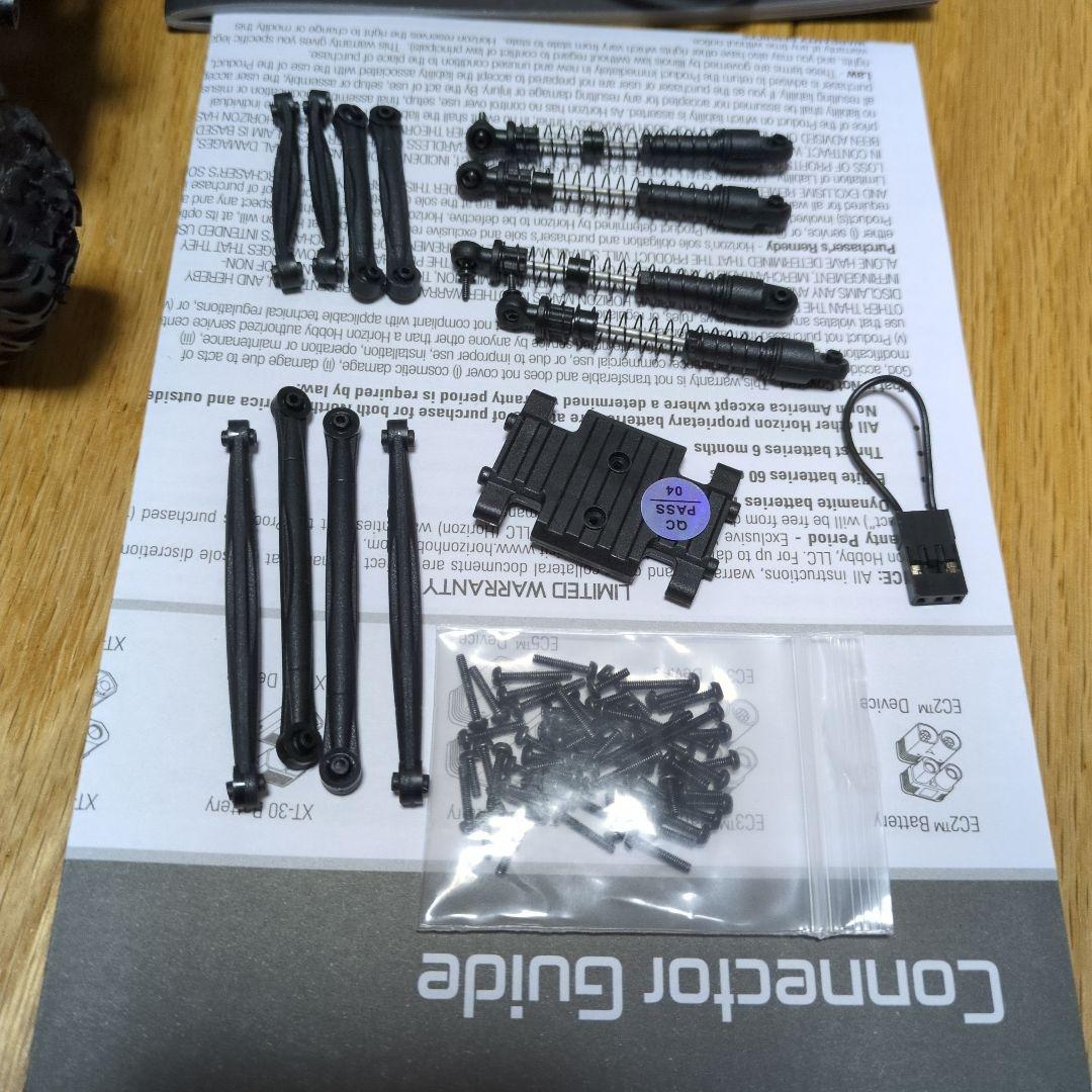 axial　AX24 XC1 4WS RTRラジコンカー