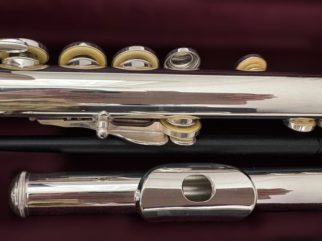 専用 YAMAHA　YFL-211 　フルート