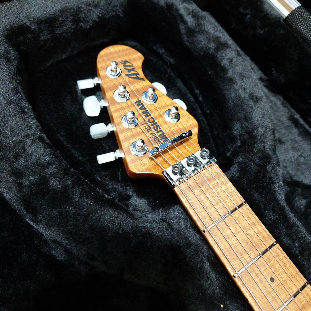 ギター MusicMan Axis Roasted Amber Quilt