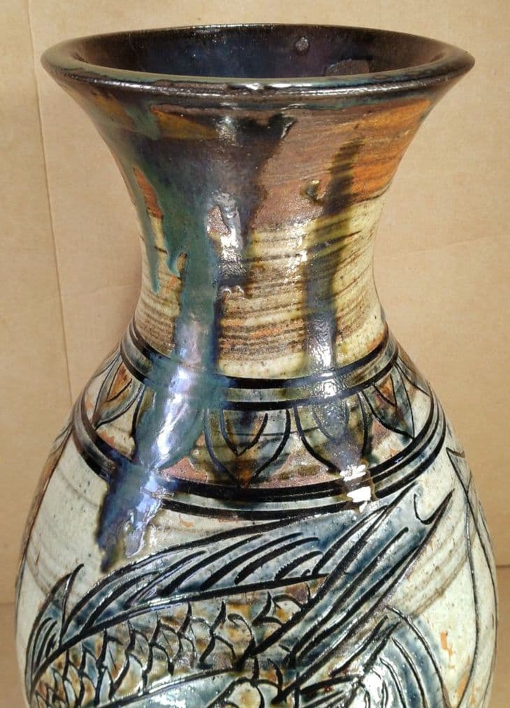 大傑作【本物保証】金城次郎 海老魚紋大壷 共箱 h38cm超 栞 人間国宝本人書