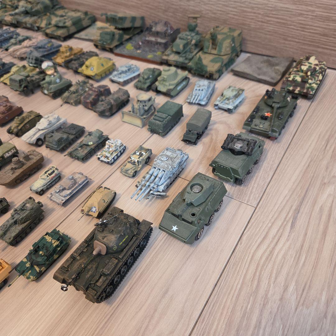 ジャンク【80点超・非売品BOX付】戦車・自衛隊車両 精密完成品まとめ WTM等