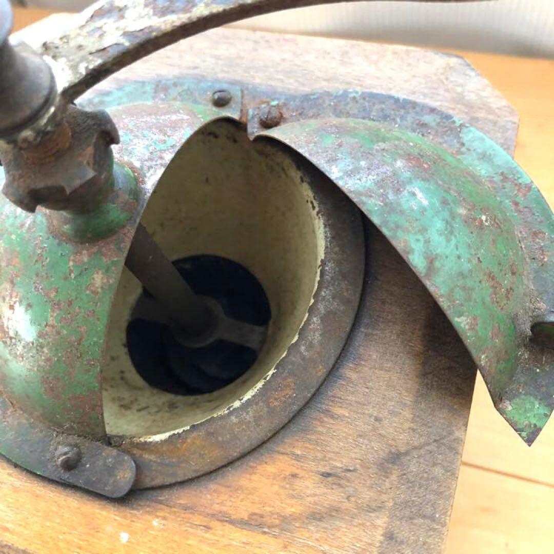 コーヒーミル　プジョー　PEUGEOT　アンティーク　フランス　no.219