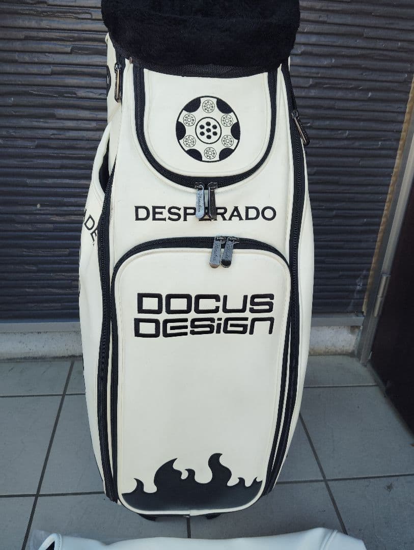 DOCUS DESIGN RELOADED ゴルフバッグ&ヘッドカバーセット