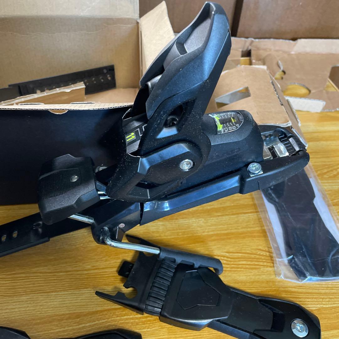 【新品未使用】ヘッド HEAD ビンディング FREEFLEX 11