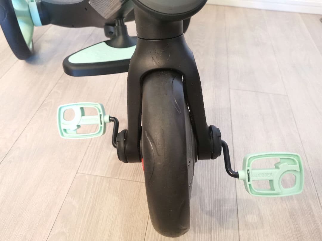 美品② 限定色 GLOBBER グロッバー エクスプローラー トライク 4in1