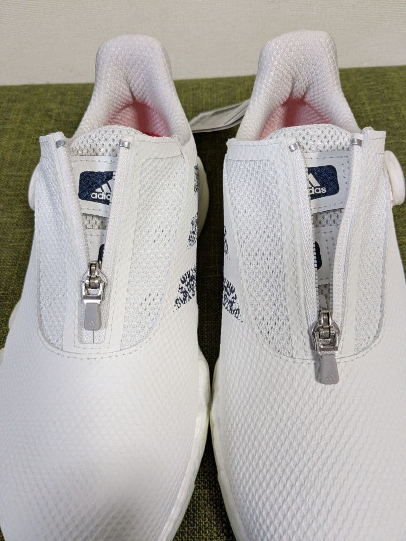 【新品未使用】adidas ゴルフ コードカオス22 ボア スパイクレス
