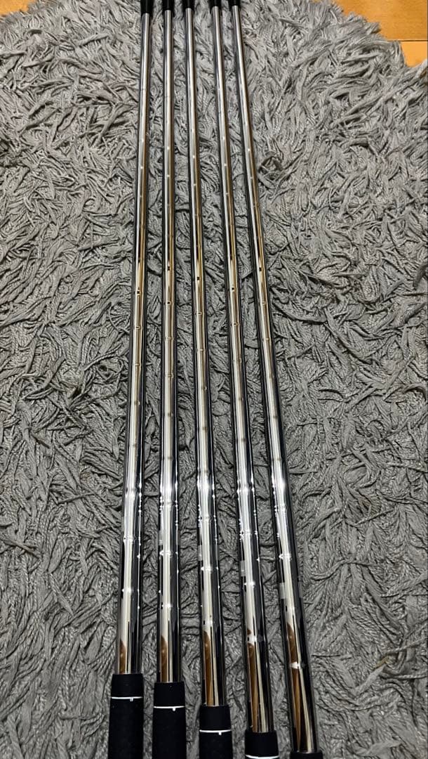 【レフティ】テーラーメイド P790 2025モデル　アイアン5本セット6-P