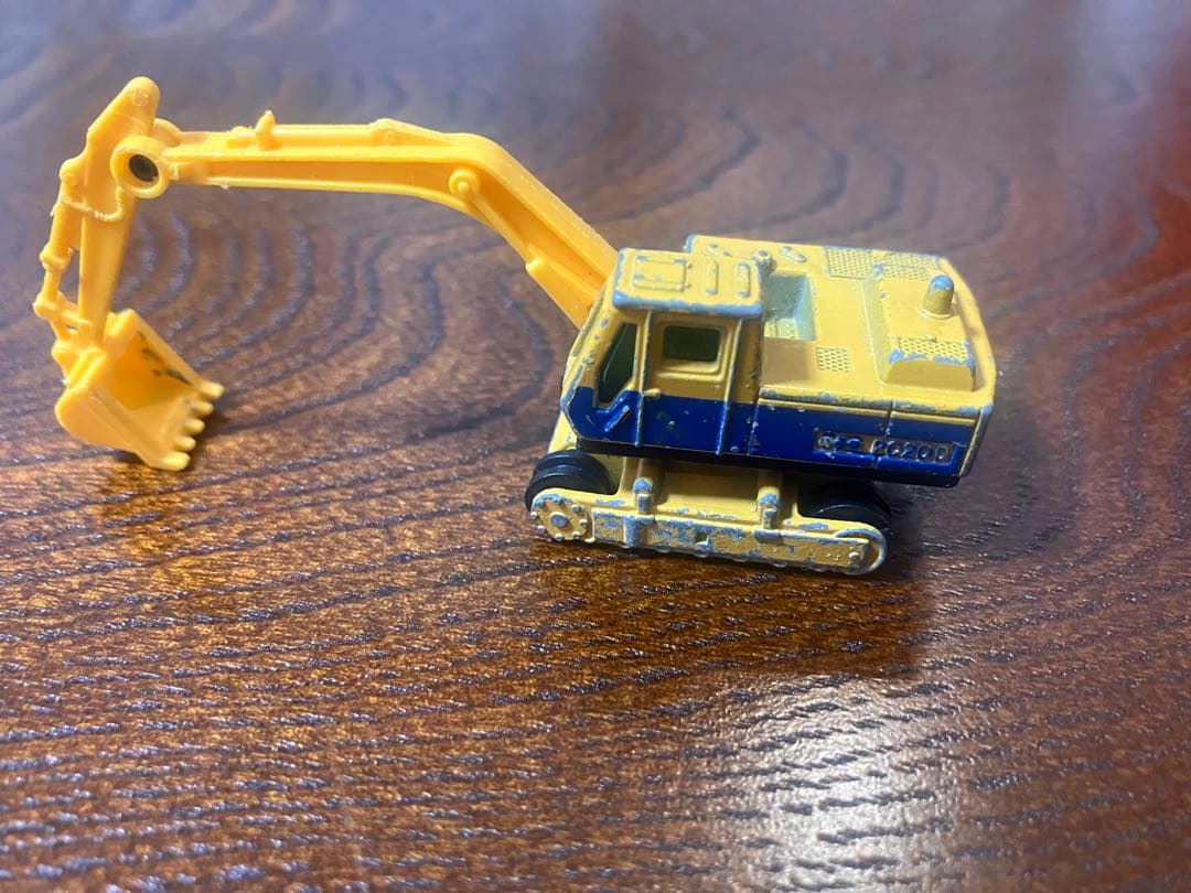 【まとめ売り・レアトミカあり】33台セット ＆ 4段パーキング収納ケース