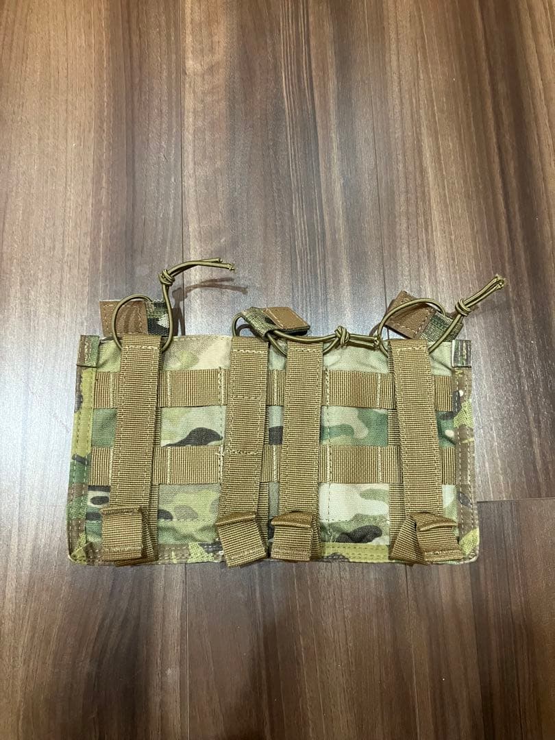 実物　ATS トリプル M4 マガジンポーチ マルチカム