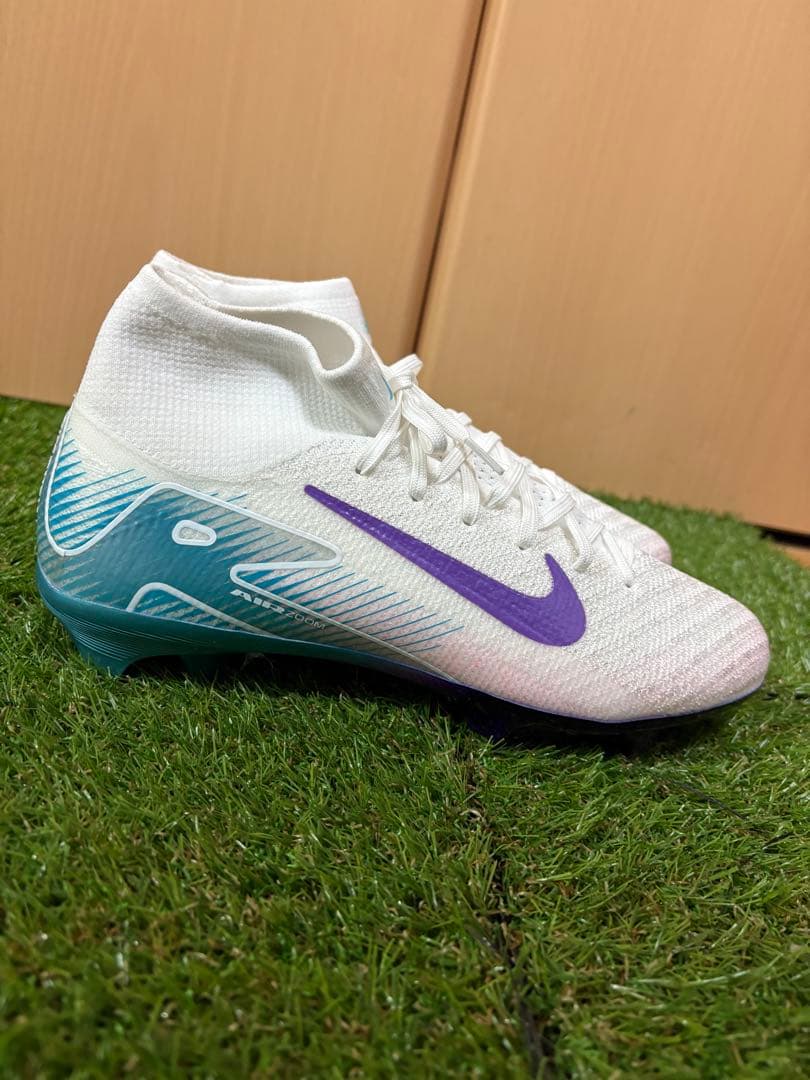 マーキュリアルスーパーフライ 10 エリート FG LV8