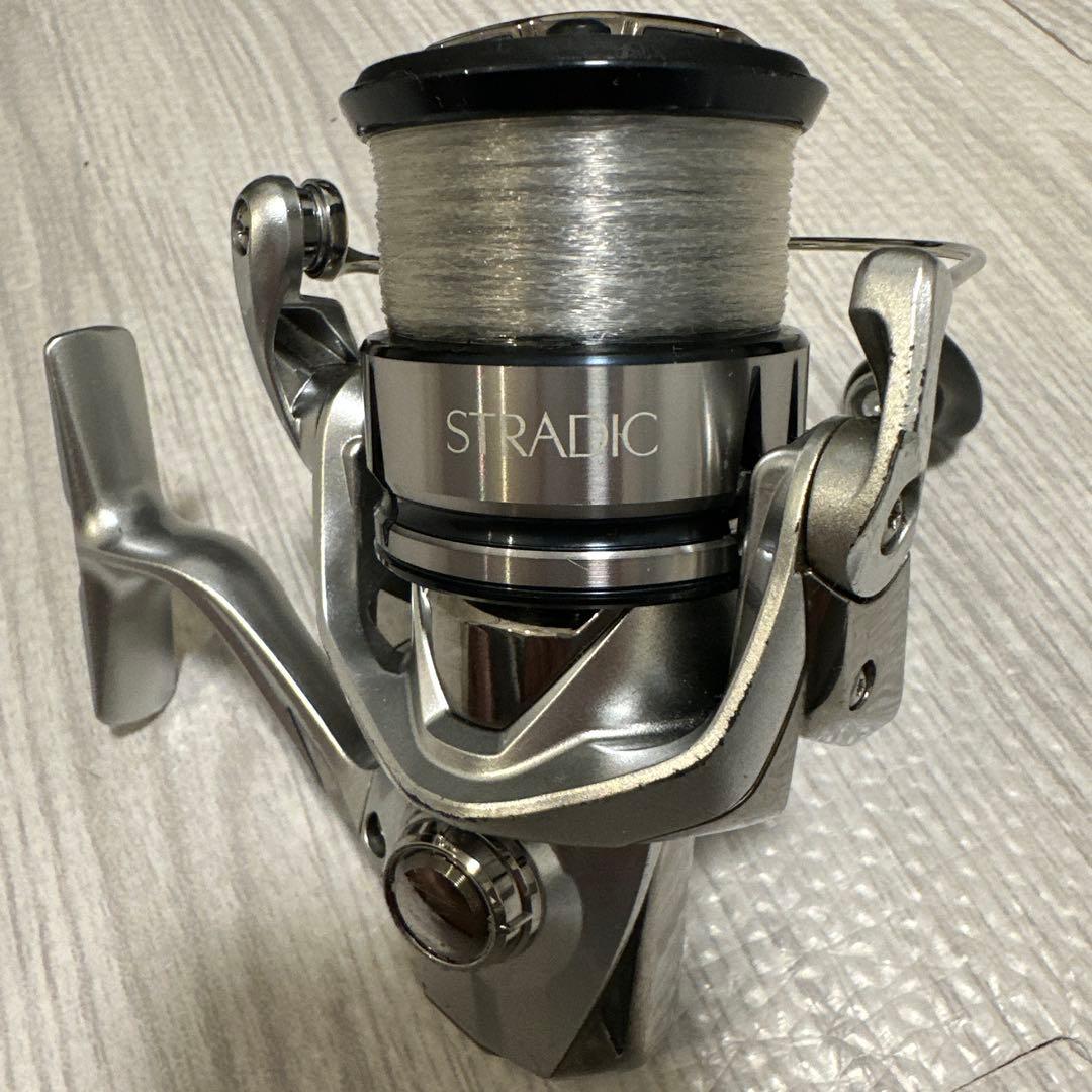 シマノ　リール　STRADIC ストラディック2500S バス釣り　スピニング
