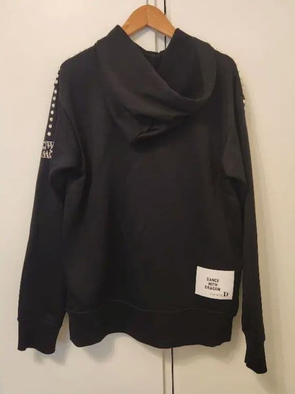 Dance With Dragon　パーカー