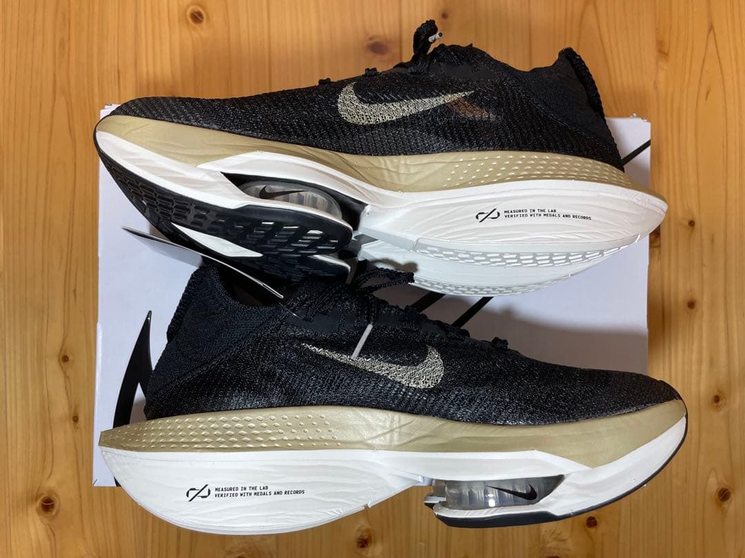 NIKEエアズームアルファフライ2（26.5cm）