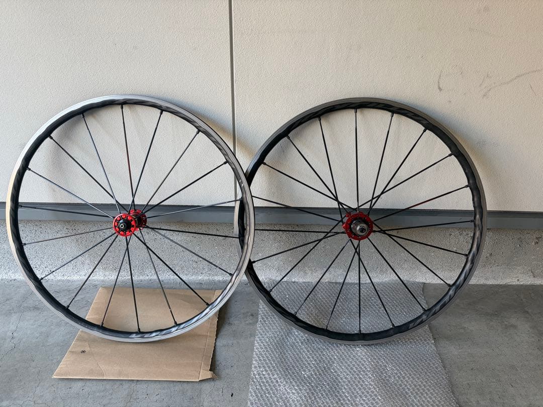 マビックキシリウムMavic Ksyrium Pro 2016 LTD Red