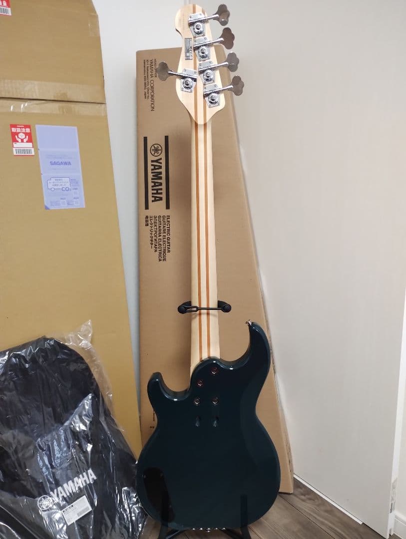YAMAHA BB435 ティールブルー エレキベース 5弦ベース ヤマハ