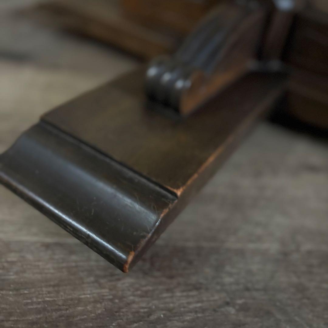 ヴィンテージ　ラウンドテーブル　コーヒーテーブル　クラシカル