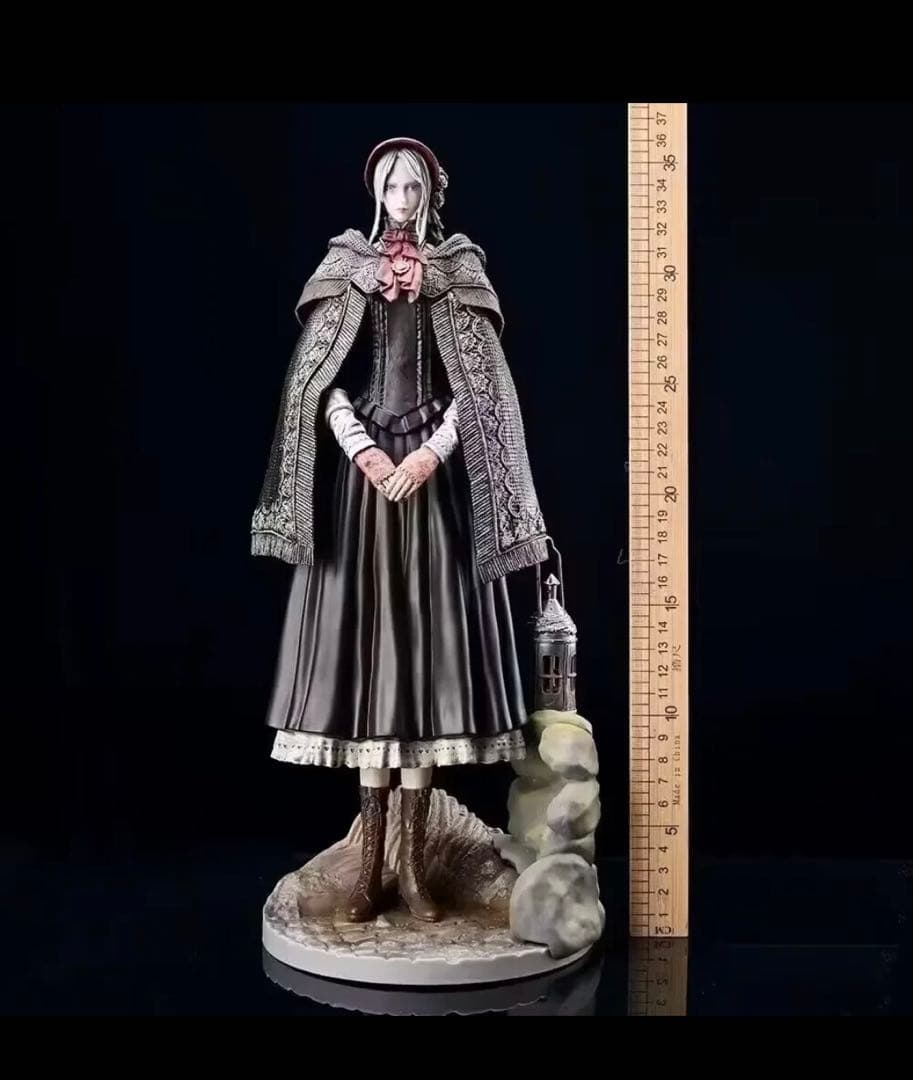 ブラッドボーン　人形