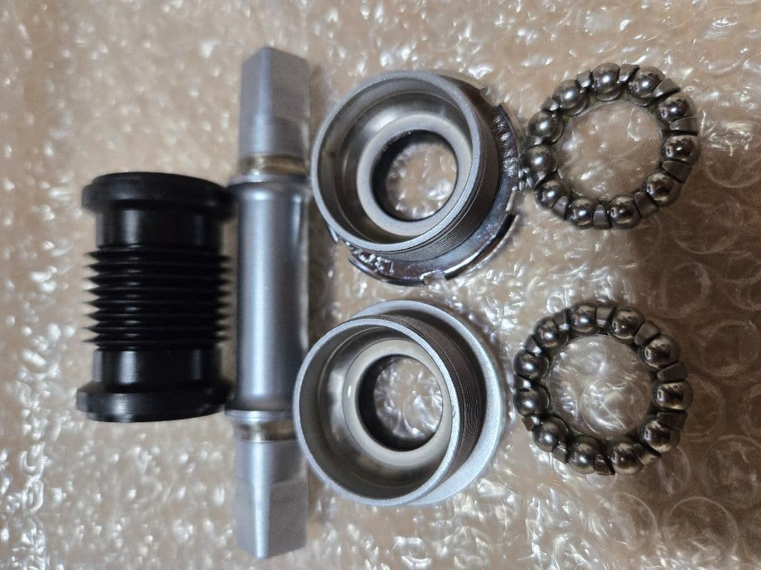 中期S サンツアー シュパーブプロ クランク 52/42 170BB