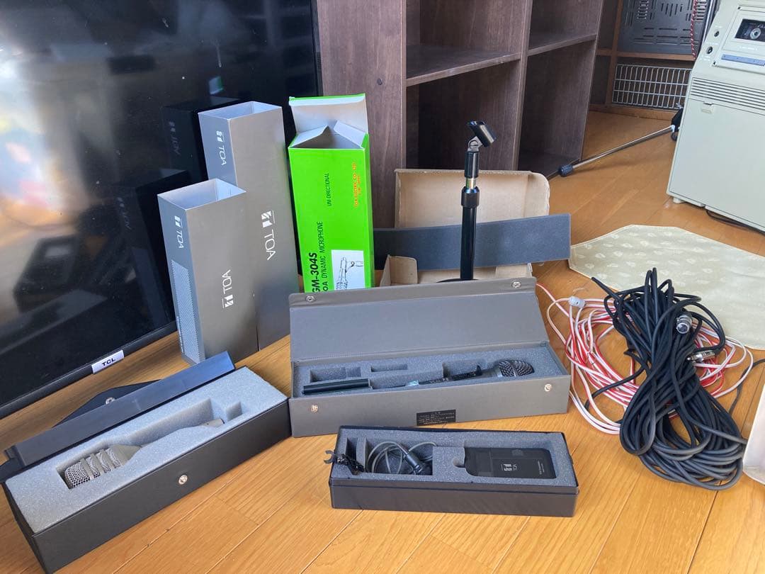 TDA B42 ワイヤレスマイクシステム