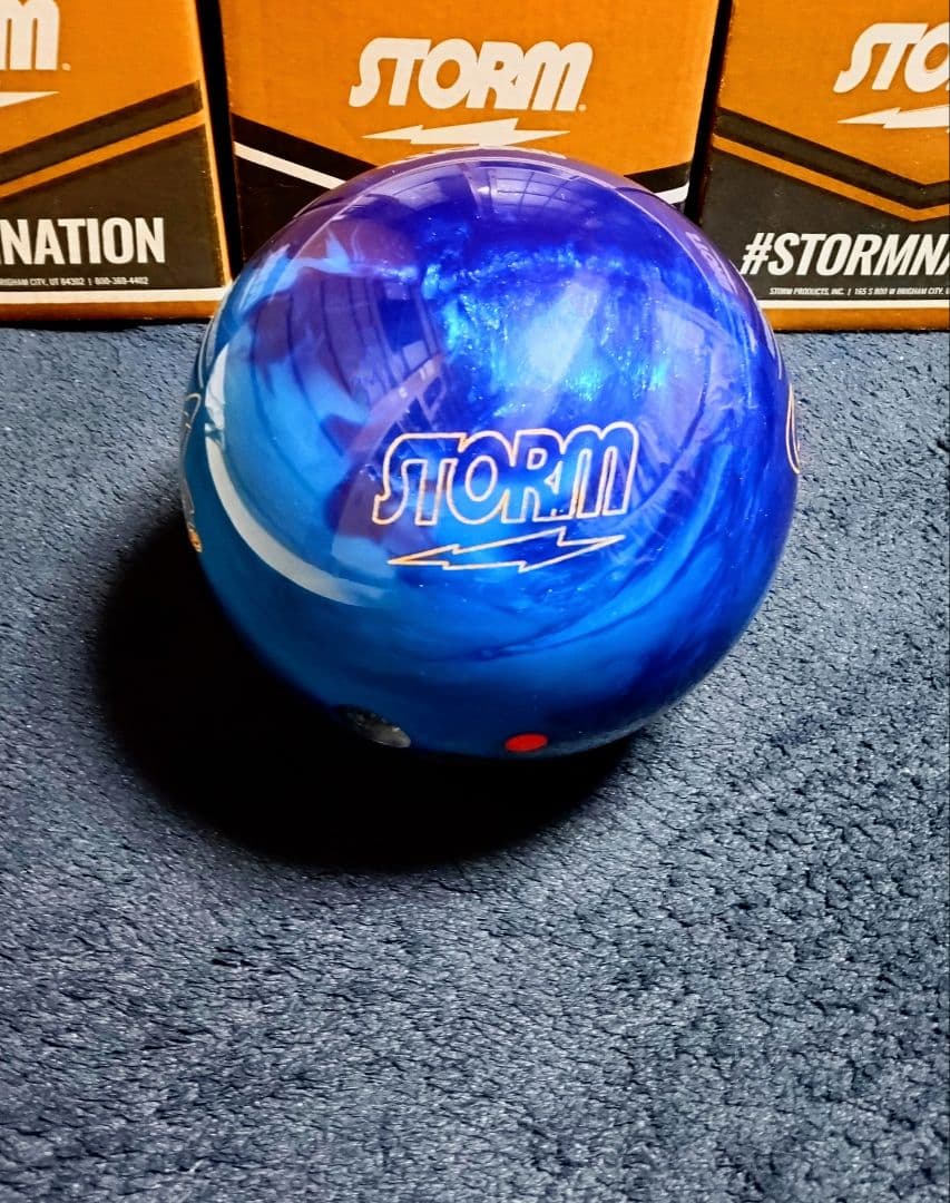 フィジックス　パワーエリートブルー　ボウリング　ボール　ストーム　スポーツ