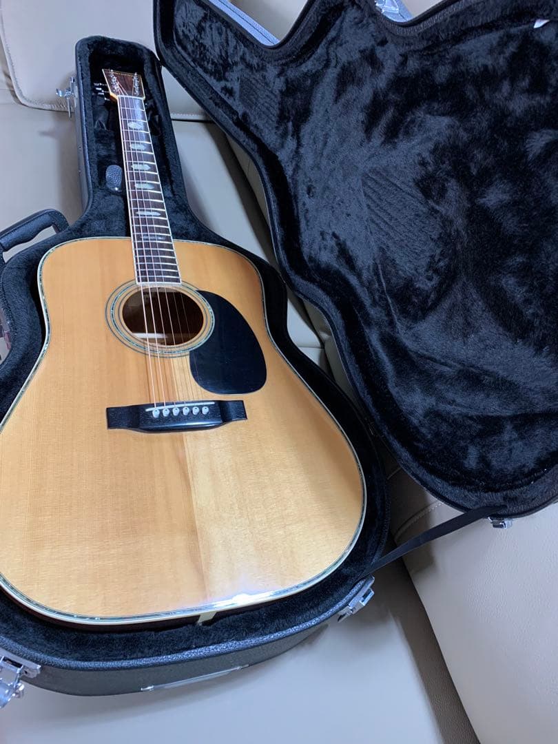 ♬ MartinD-41タイプ　信濃アコースティックギターハードケース付き　♬