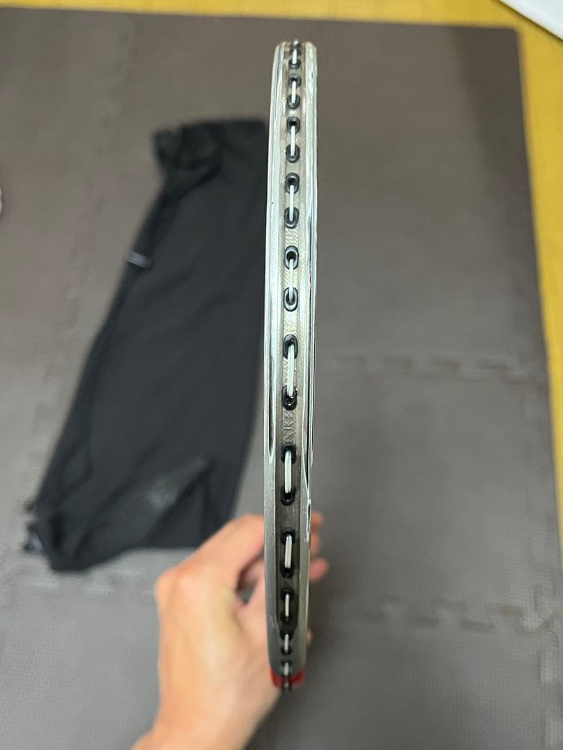 【希少・美品】YONEX アーマーテック700バドミントンラケット