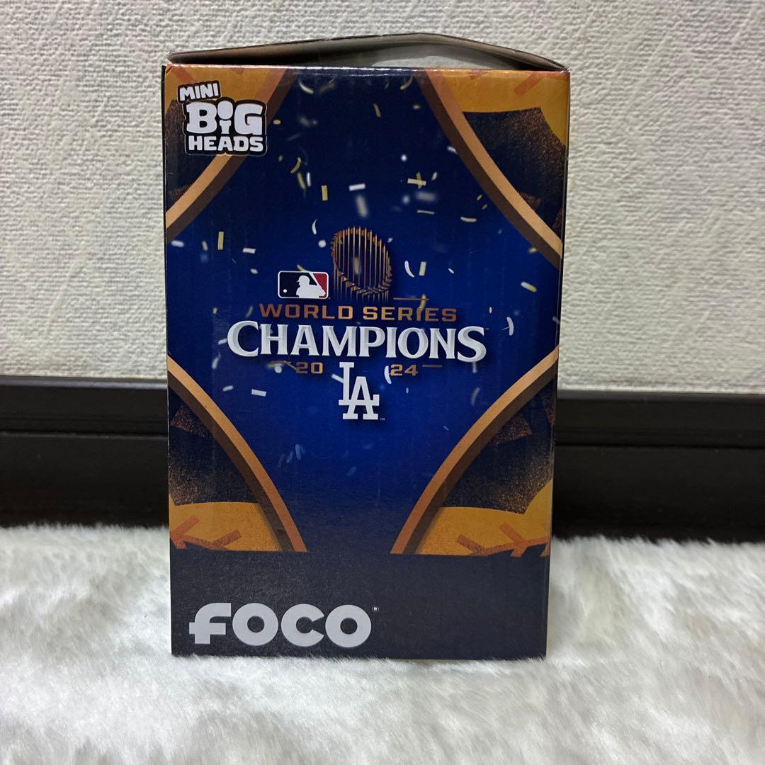 【限定】公認 ボブルヘッド　大谷翔平　打者と投手の2個、【トレカ】7枚のセット