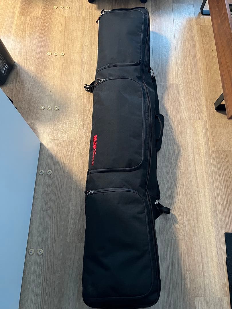 スノーボードセット（ボード・バインディング・ブーツ・カバン・ボードカーバー）