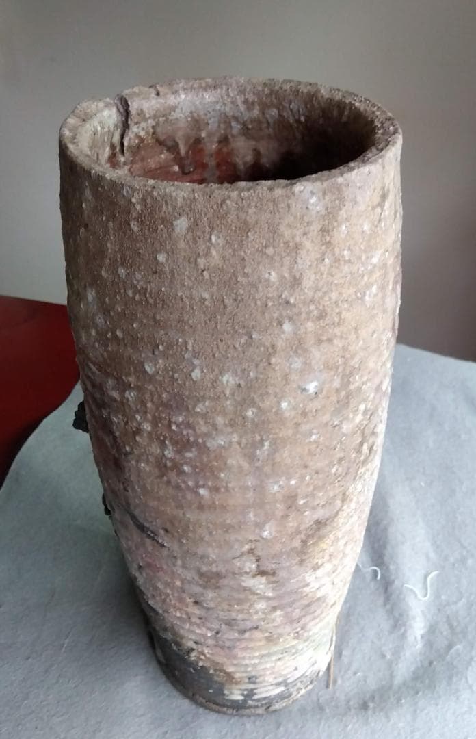 越前焼　白越不朝　塩越窯　自然灰釉究極美迸る逸品 還元窯変美筒状花器 No:12