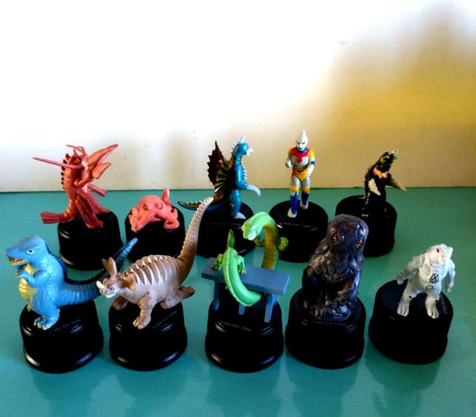 激レア】ゴジラ　東宝怪獣シリーズ　完全コンプ シークレット含30種＋劇場前売3種