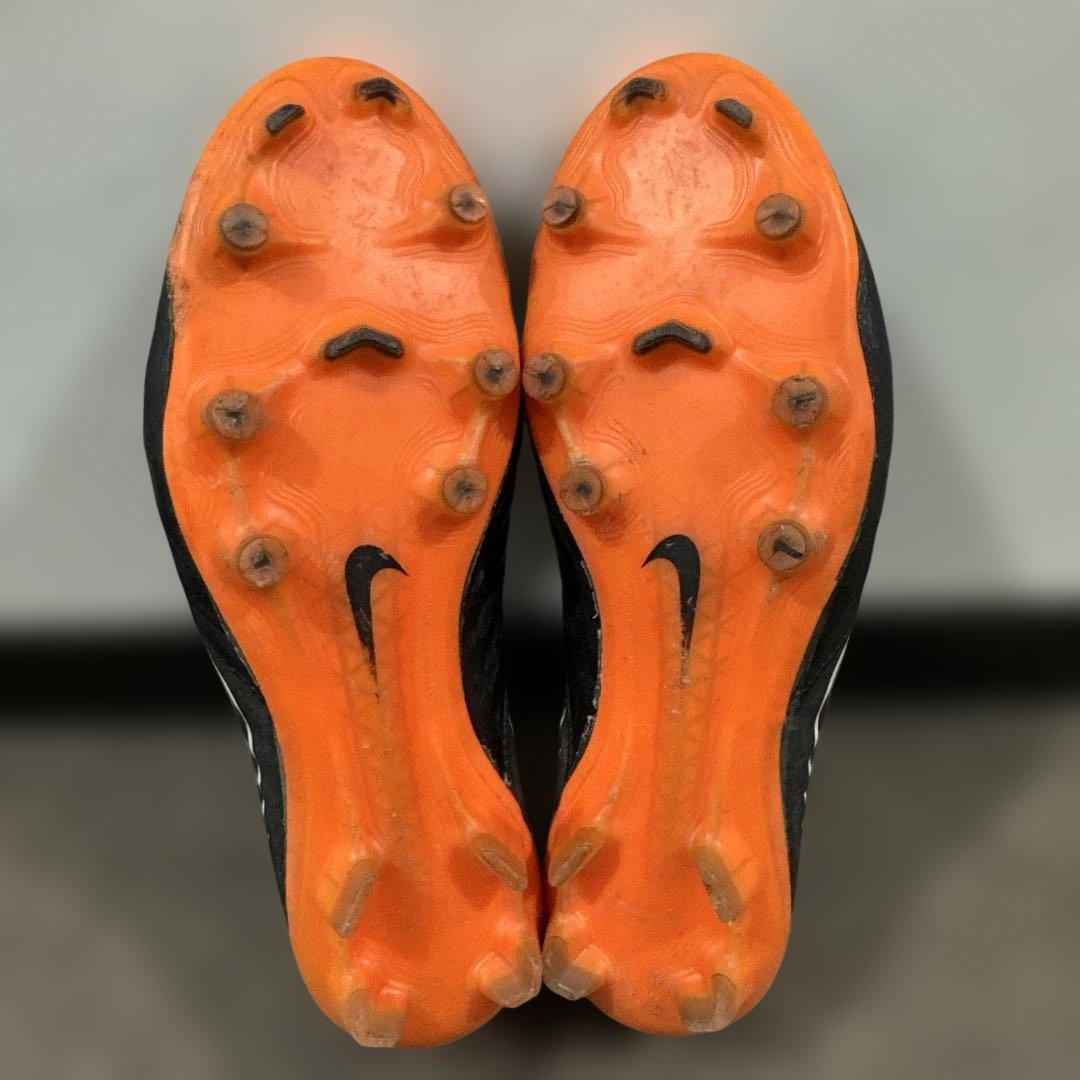 NIKE TIEMPO レジェンド7