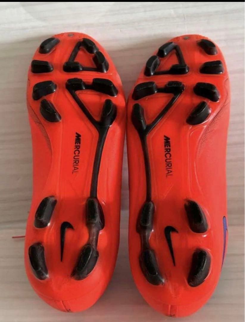 NIKE マーキュリアル スパイク